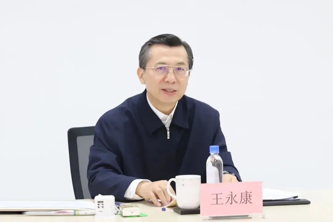 240510172713803637o601r 图片